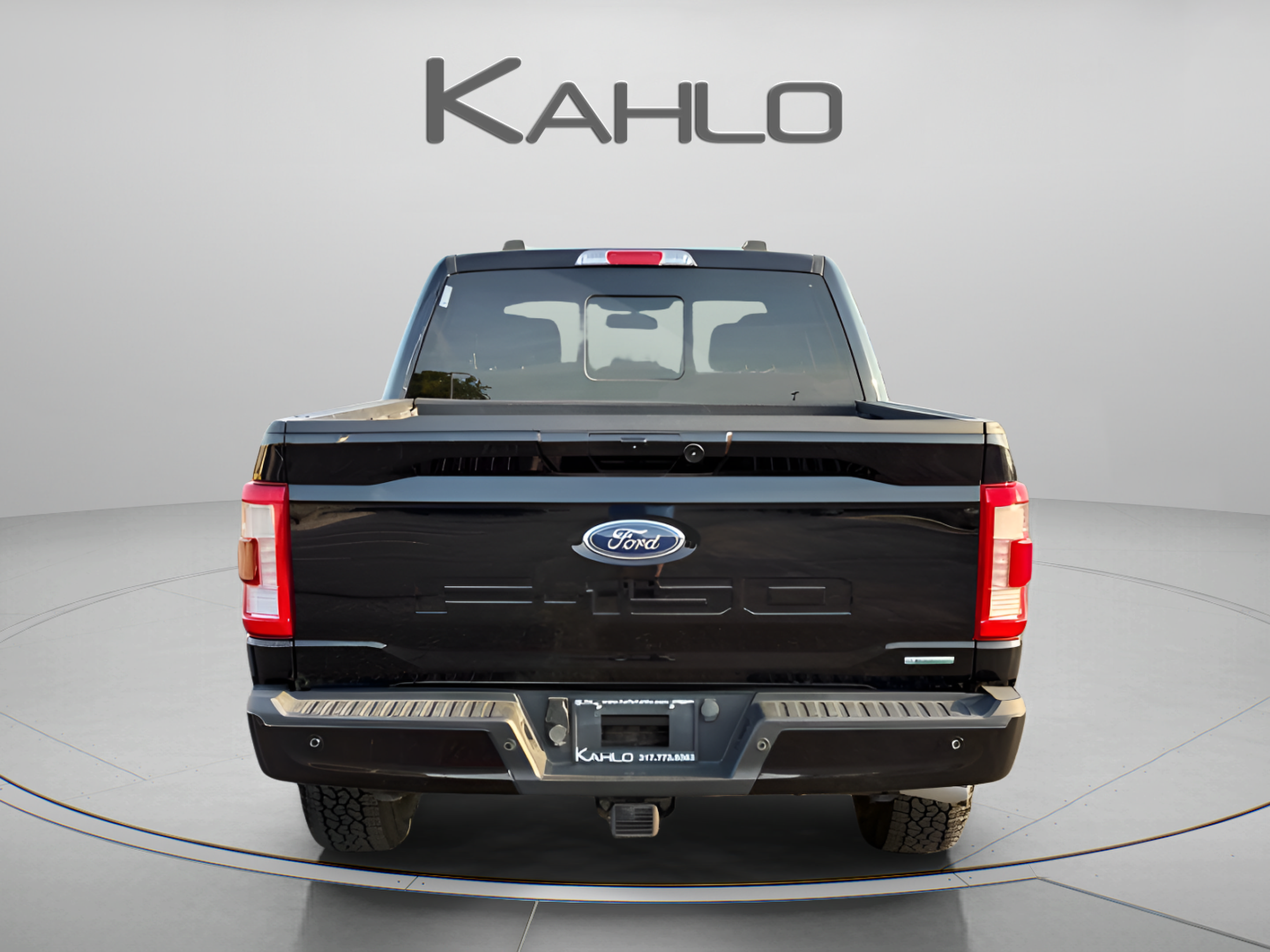 Used 2021 Ford F150 Lariat w/ Equipment Group 502A High AWD/4WD image 3
