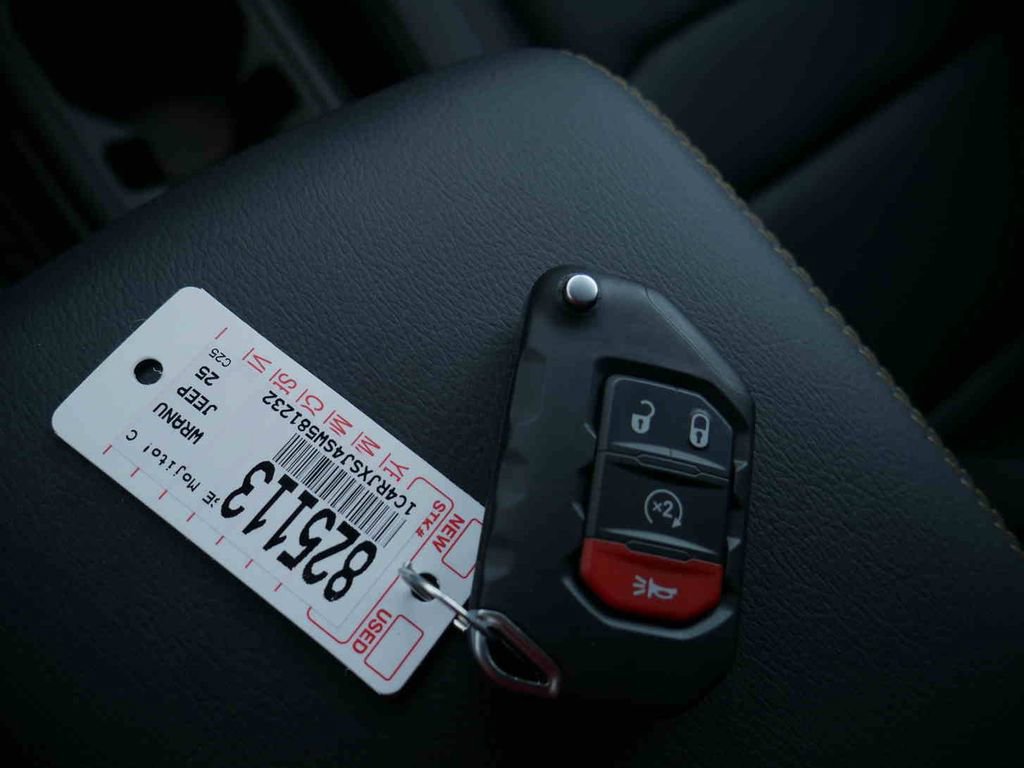 New 2025 Jeep Wrangler Rubicon 392 image 31