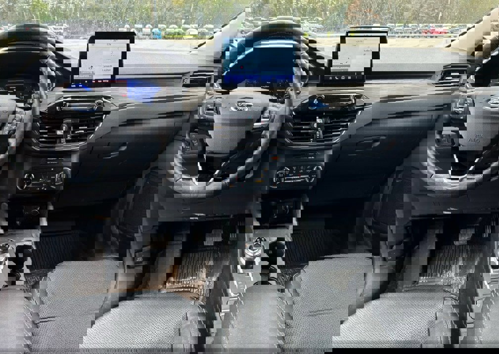 Used 2020 Ford Escape Titanium AWD/4WD image 15