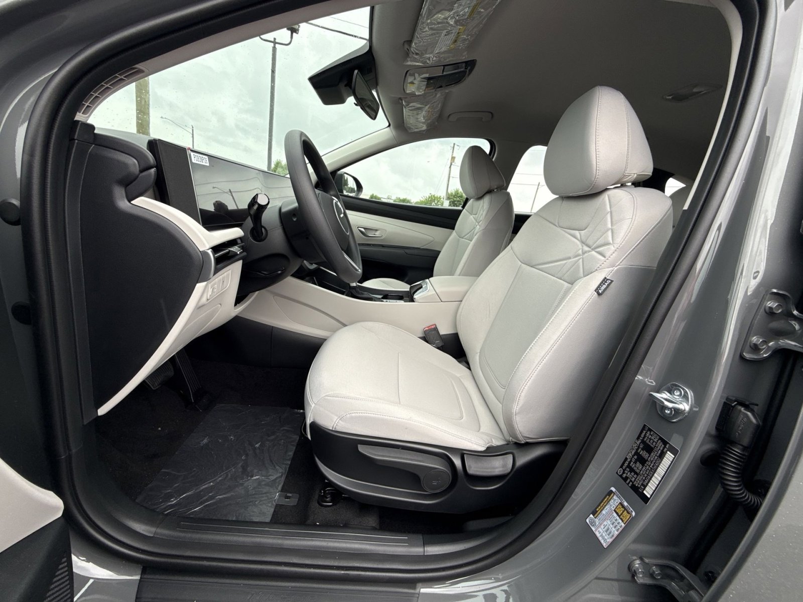 New 2026 Hyundai Tucson SE FWD image 13