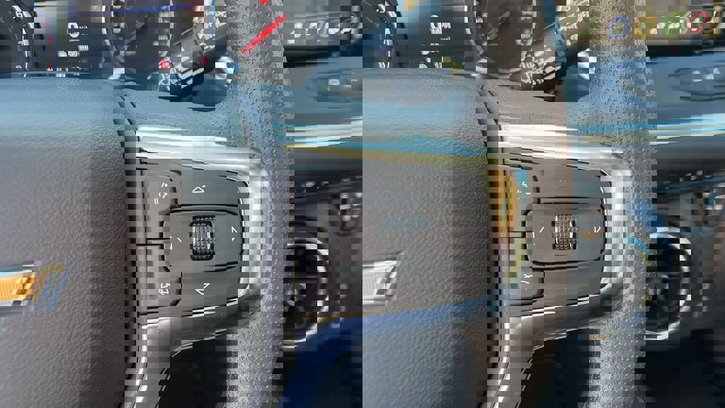 New 2025 Chevrolet Blazer LT w/ Midnight/Sport Edition image 22