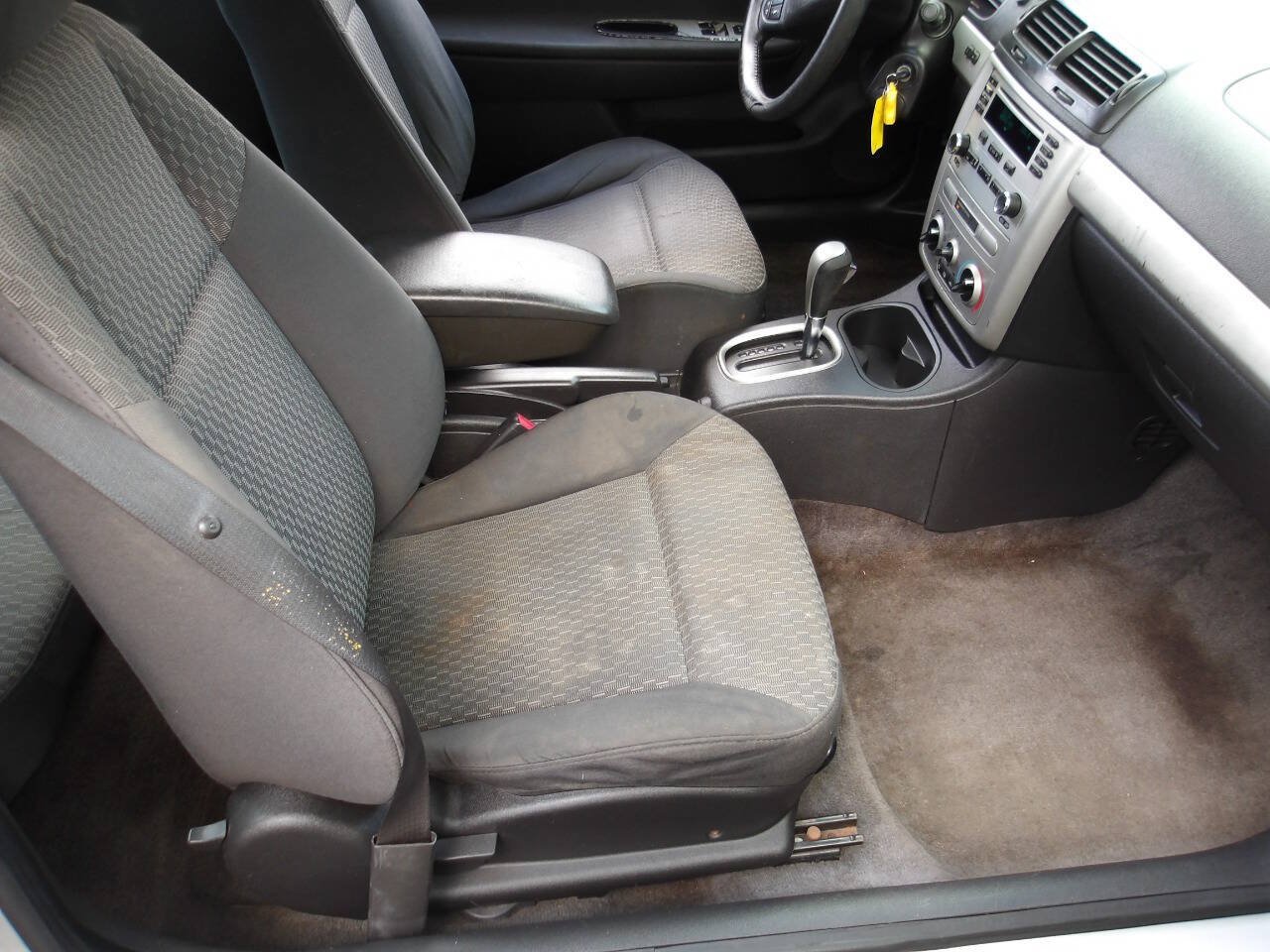 Used 2006 Chevrolet Cobalt LT w/ Preferred Equipment Group FWD image 6