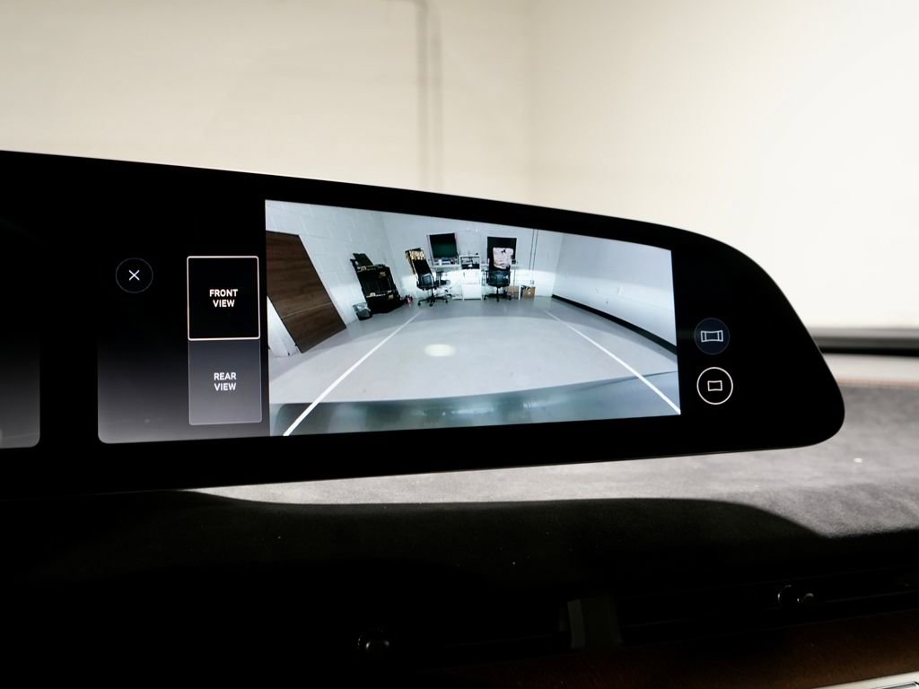 Used 2022 Lucid Air Grand Touring image 20