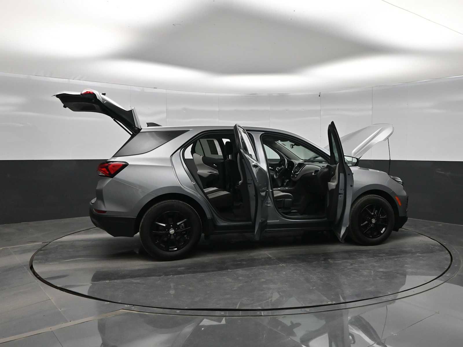 Used 2023 Chevrolet Equinox LS w/ LS Convenience Package FWD image 43
