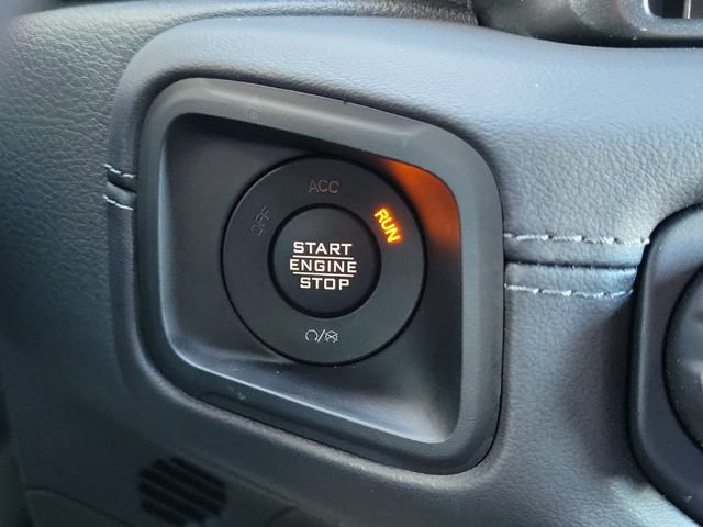 Used 2025 Jeep Wrangler Unlimited Rubicon 392 AWD/4WD image 25