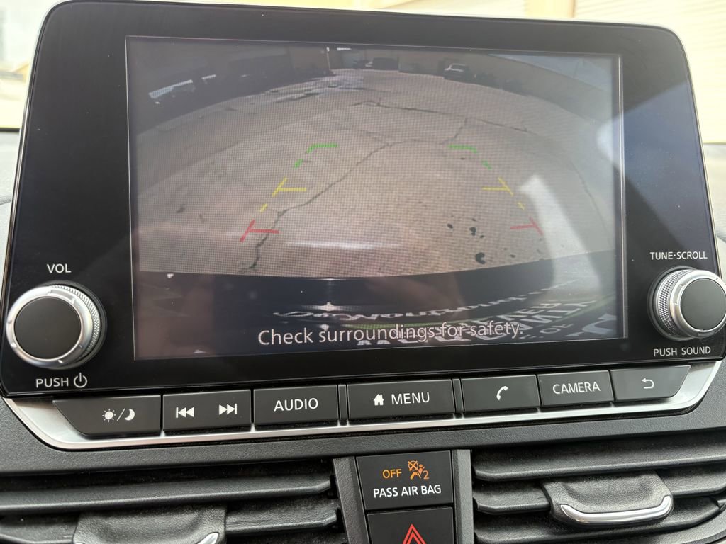Used 2024 Nissan Altima 2.5 SV image 19