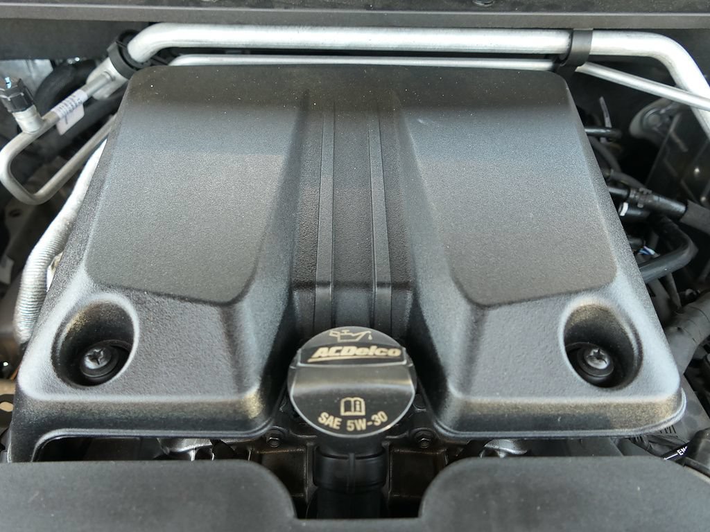 Used 2024 Chevrolet Colorado ZR2 w/ Technology Package AWD/4WD image 31