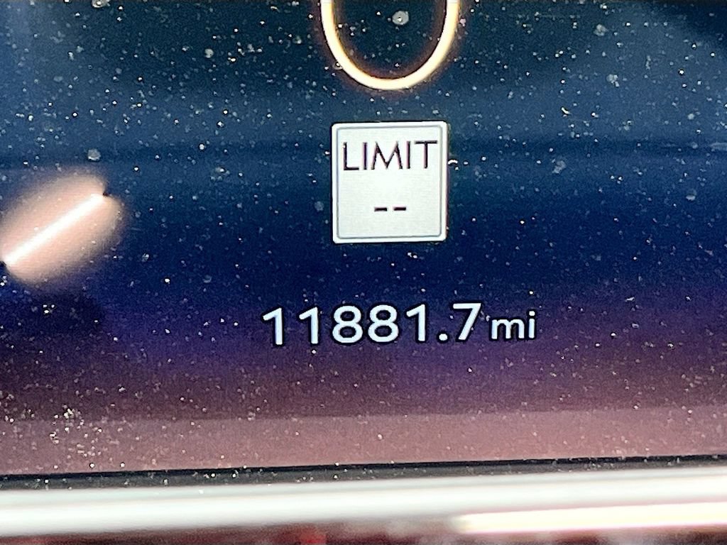 Used 2025 Lincoln Aviator Black Label AWD/4WD image 12