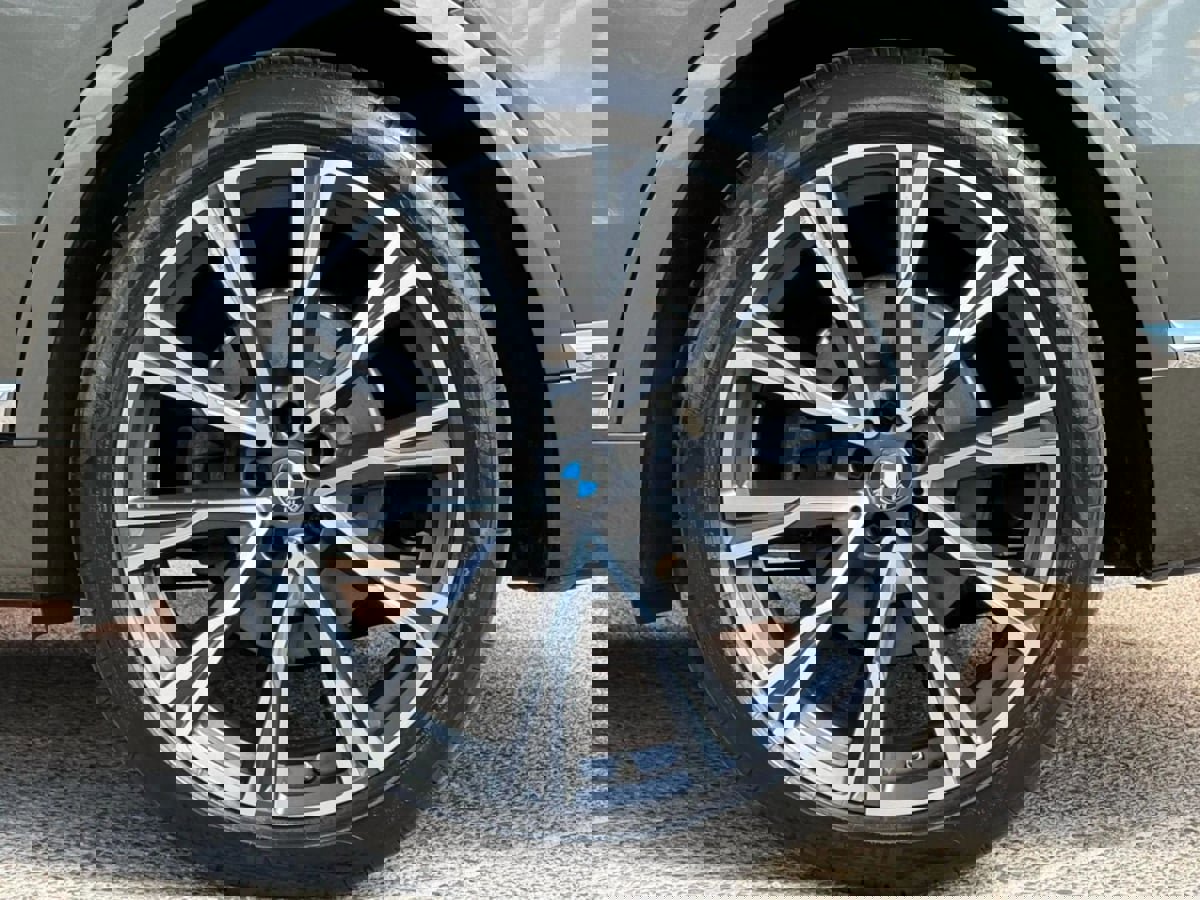 Used 2021 BMW X7 xDrive40i w/ Executive Package image 31