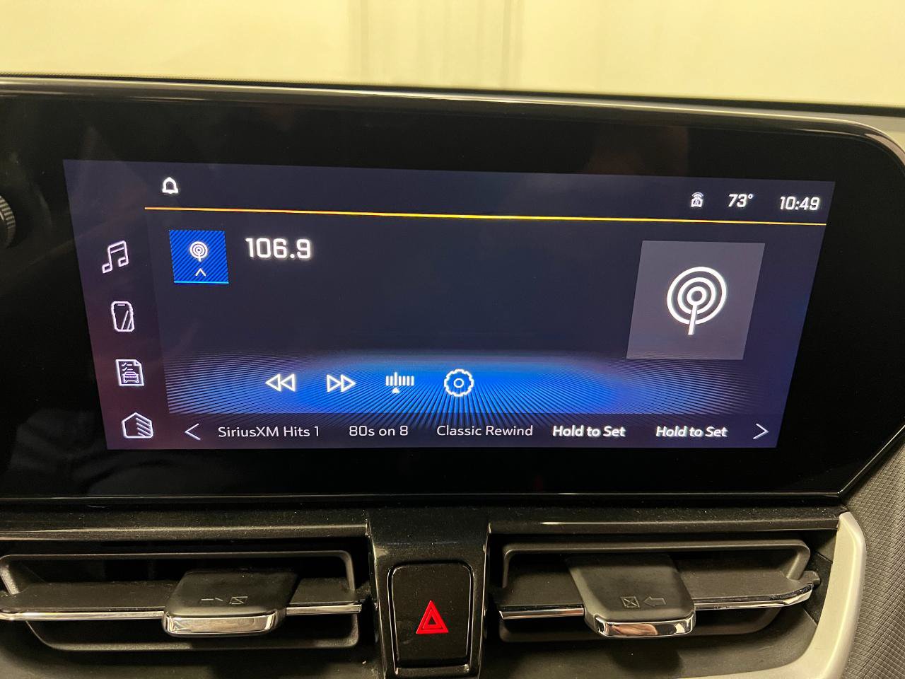 Used 2025 Chevrolet TrailBlazer LT FWD image 39