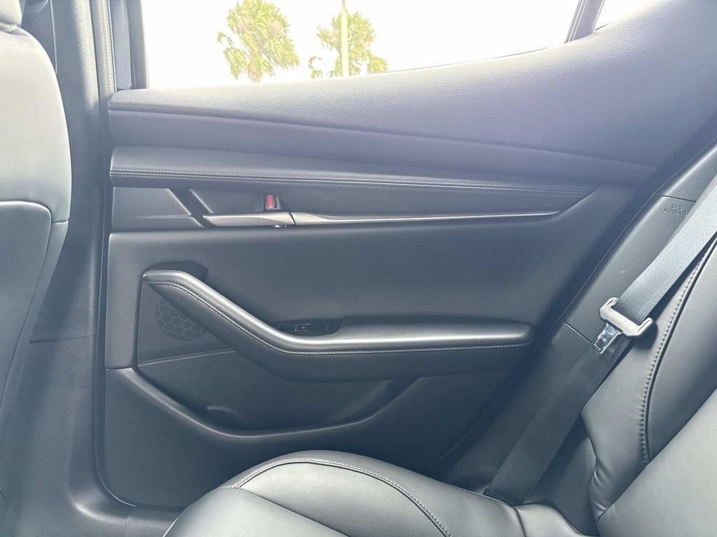 New 2026 MAZDA MAZDA3 s FWD image 17