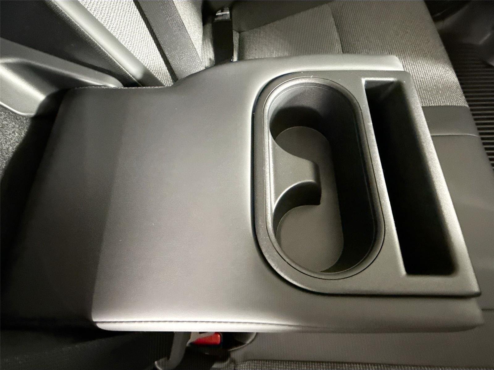 New 2026 Toyota bZ FWD image 40