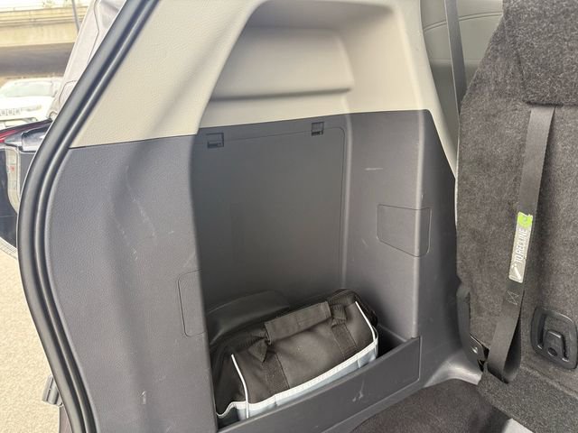 Certified 2024 Toyota Sienna XLE image 42