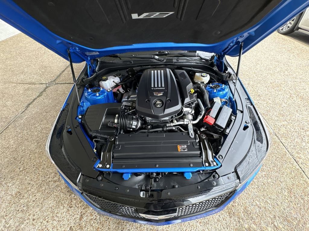 Certified 2025 Cadillac CT4 V image 29