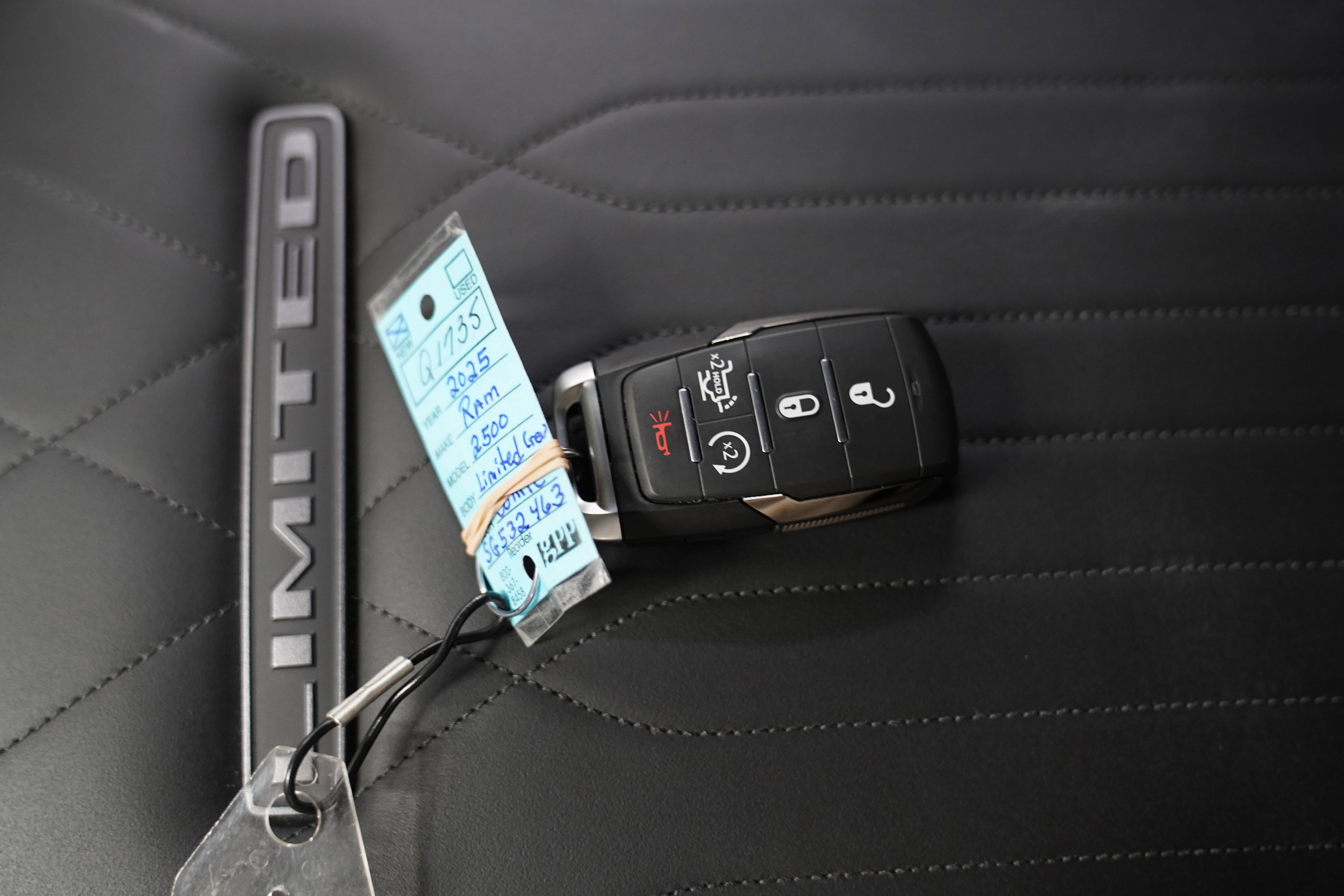 New 2025 RAM 2500 Limited image 30