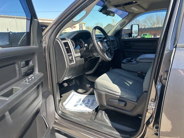 Used 2017 RAM 2500 Tradesman w/ Chrome Appearance Group image 19