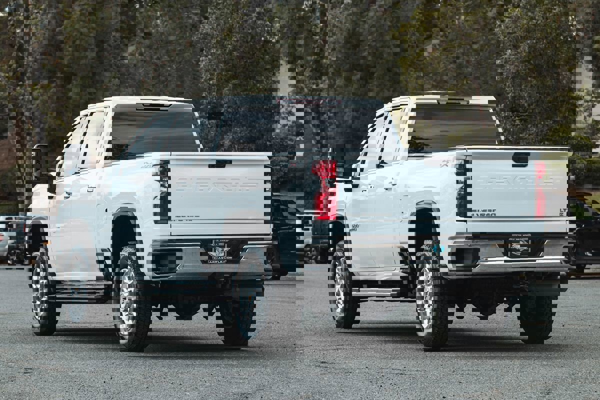 Used 2024 Chevrolet Silverado 2500 LTZ image 10