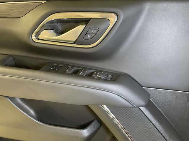Used 2022 Chevrolet Tahoe LT w/ LT Signature Package AWD/4WD image 33