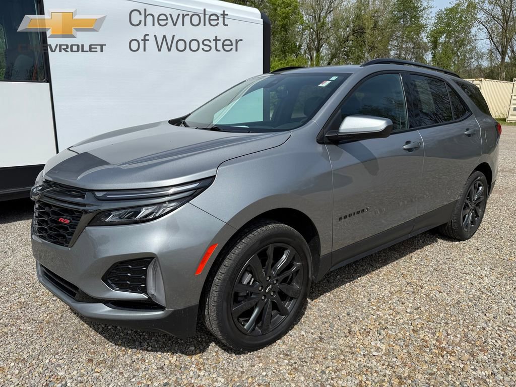 Used 2023 Chevrolet Equinox RS AWD/4WD image 1