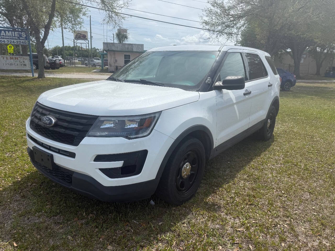Used 2017 Ford Explorer 4WD Police Interceptor image 2