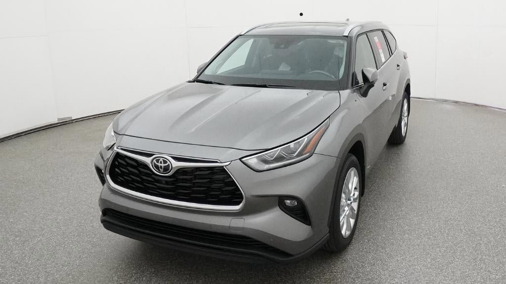 New 2026 Toyota Highlander Limited AWD/4WD image 16