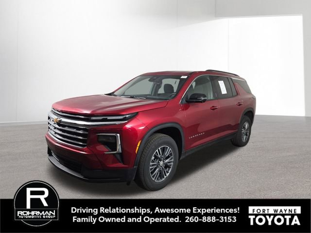 Used 2025 Chevrolet Traverse LT w/ Driver Confidence Package