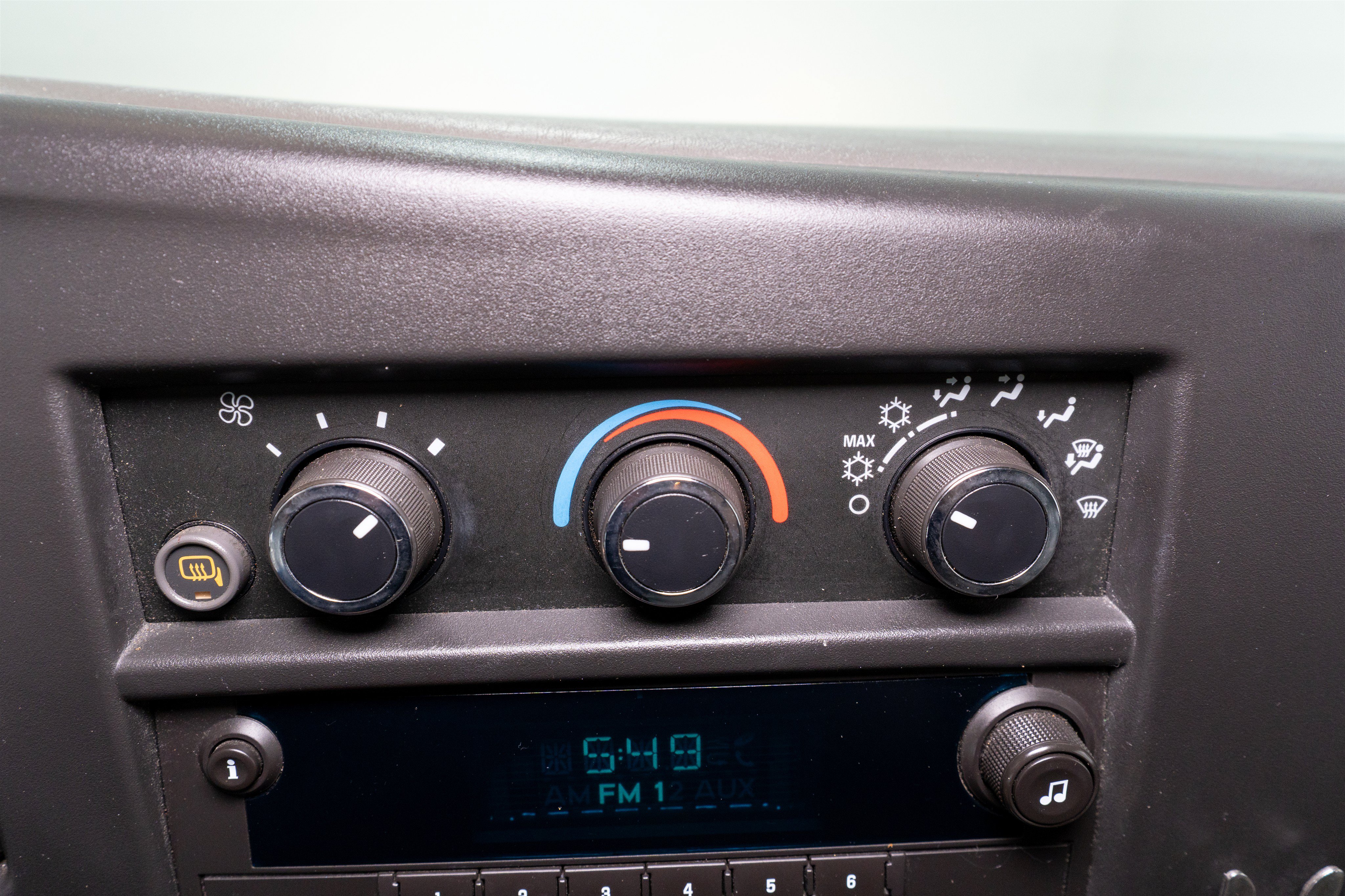 Used 2008 Chevrolet Express 1500 w/ Power Package RWD image 16