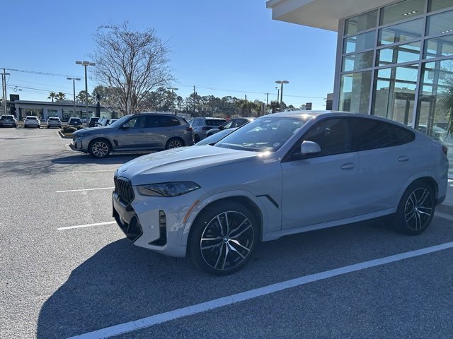 Used 2024 BMW X6 xDrive40i w/ Executive Package image 6