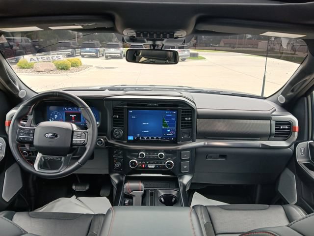 Used 2025 Ford F150 Raptor AWD/4WD image 26