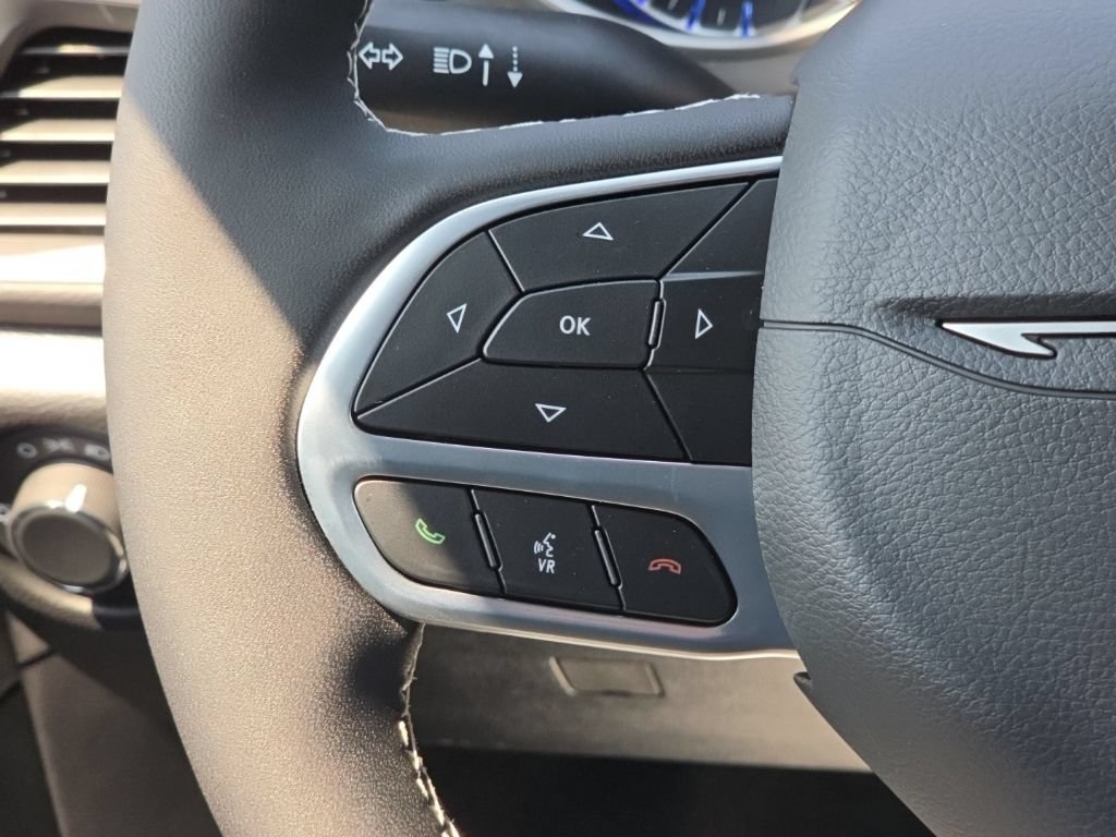 New 2027 Chrysler Pacifica LX FWD image 27