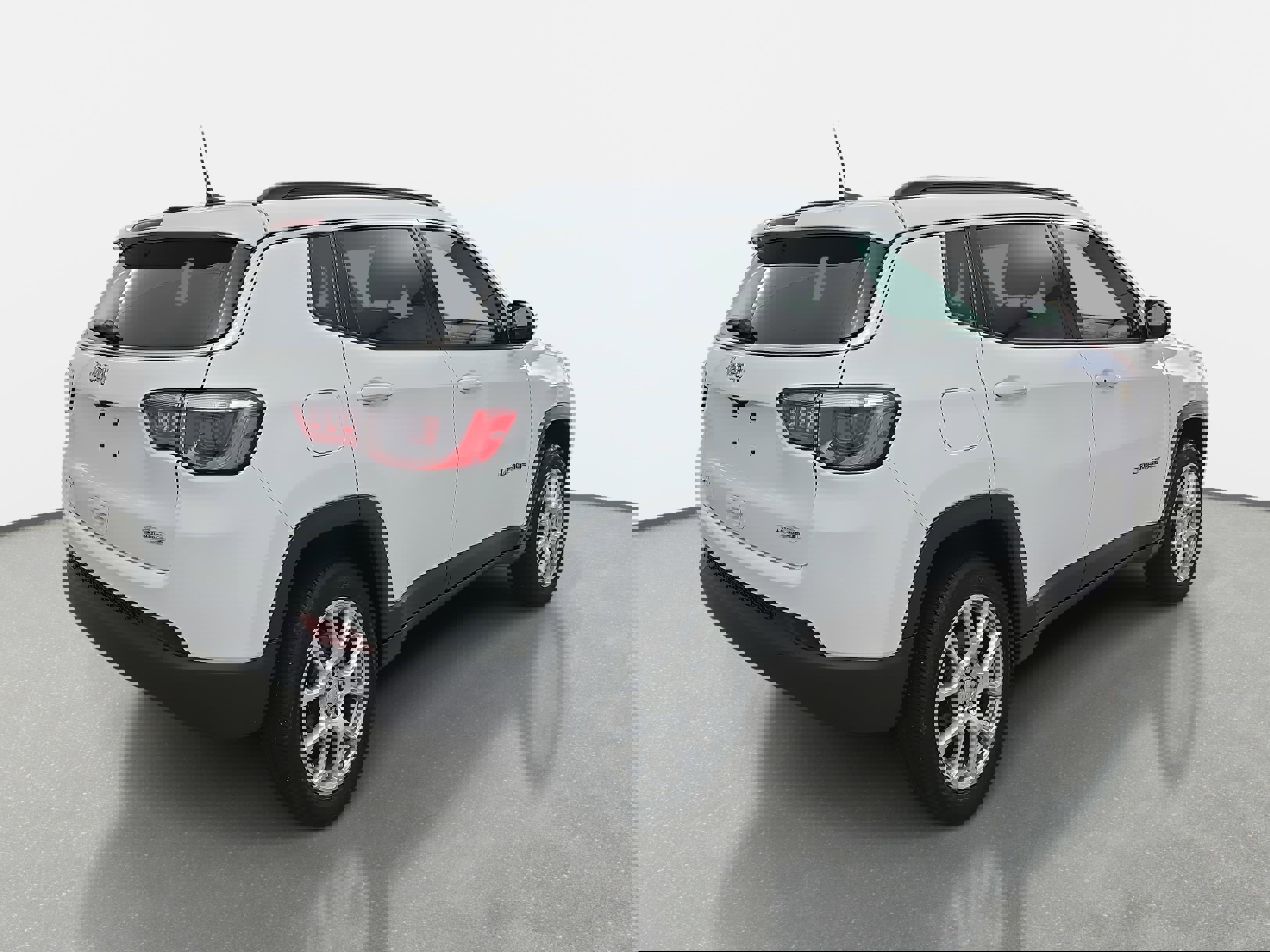 Used 2023 Jeep Compass Latitude image 5