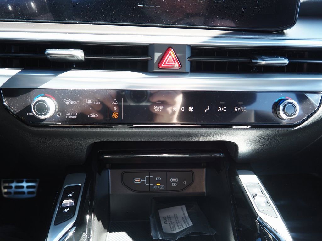 New 2026 Kia Sorento SX Prestige image 31