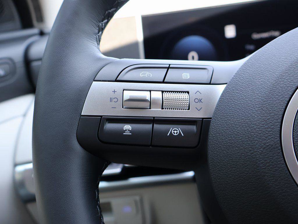 New 2026 Hyundai Tucson Limited image 28