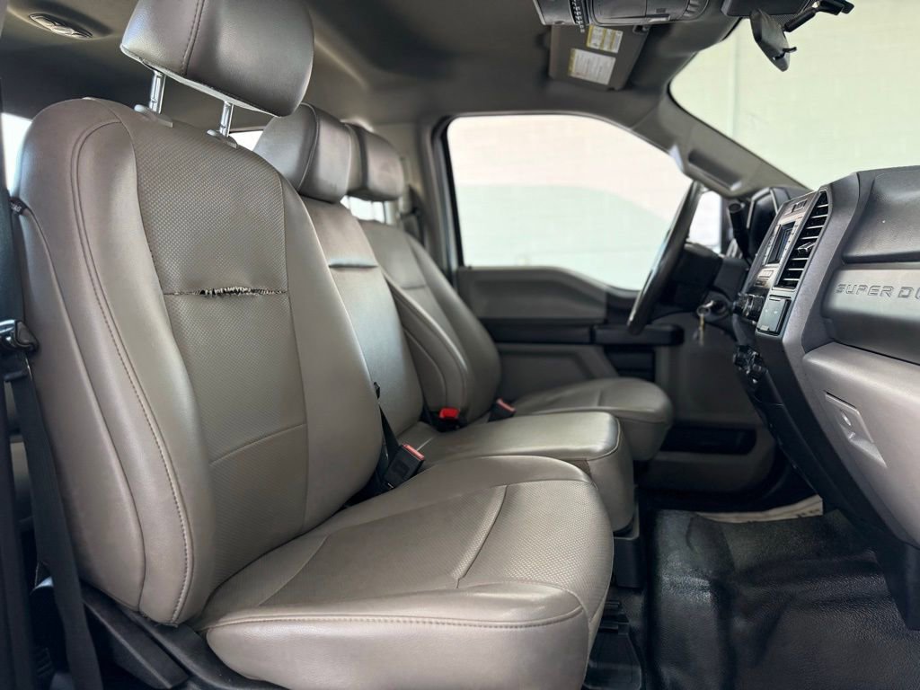 Used 2020 Ford F350 XL w/ Power Equipment Group image 37