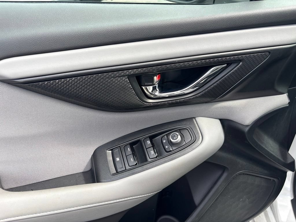 Certified 2025 Subaru Legacy Premium AWD/4WD image 16