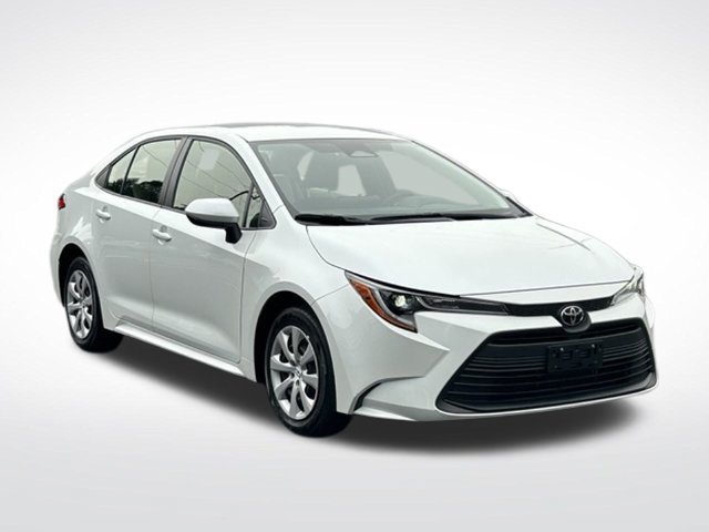 Used 2025 Toyota Corolla LE