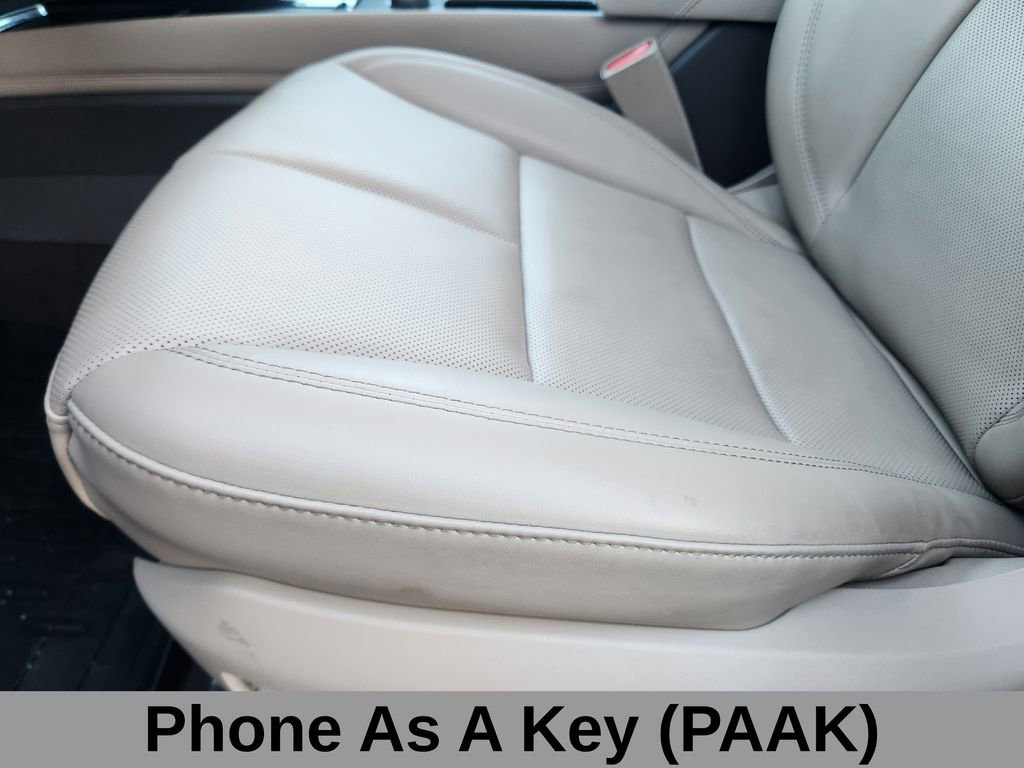 Used 2024 Lincoln Corsair Premiere w/ Equipment Group 101A image 12