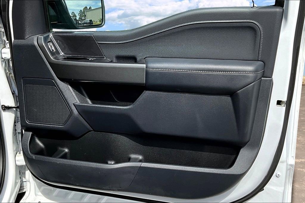 Used 2022 Ford F150 XLT w/ Equipment Group 302A High image 30