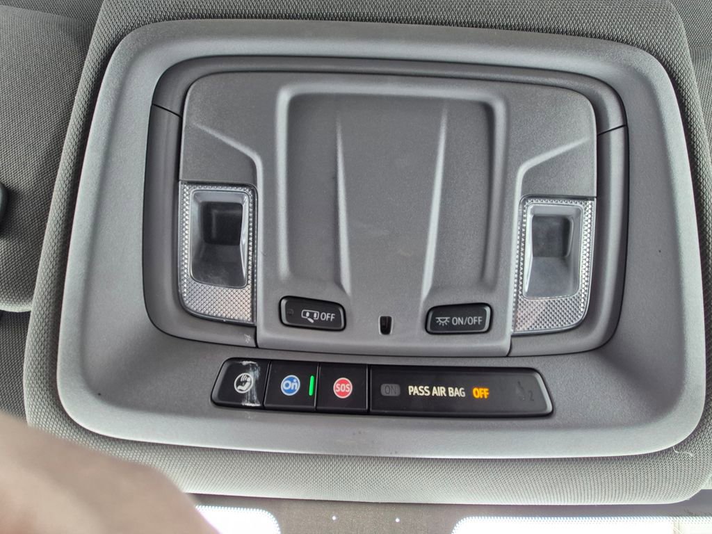 Used 2022 GMC Sierra 3500 SLE w/ SLE Convenience Package image 17