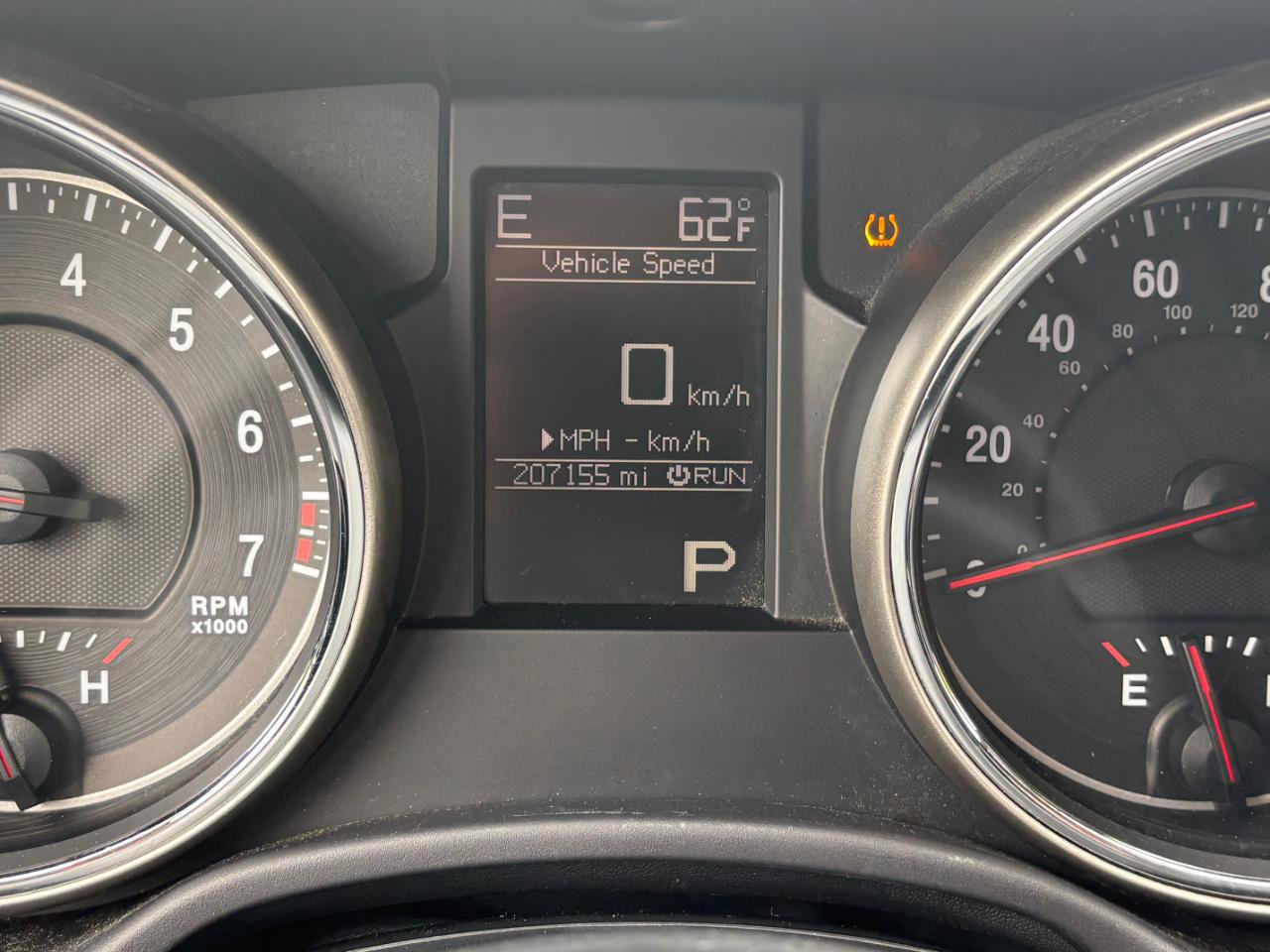 Used 2011 Jeep Grand Cherokee Laredo AWD/4WD image 12
