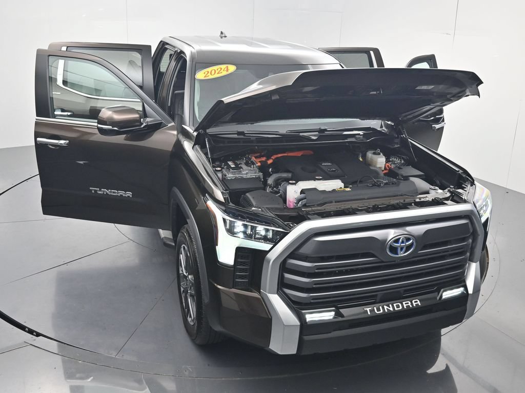 Used 2024 Toyota Tundra Limited AWD/4WD image 67