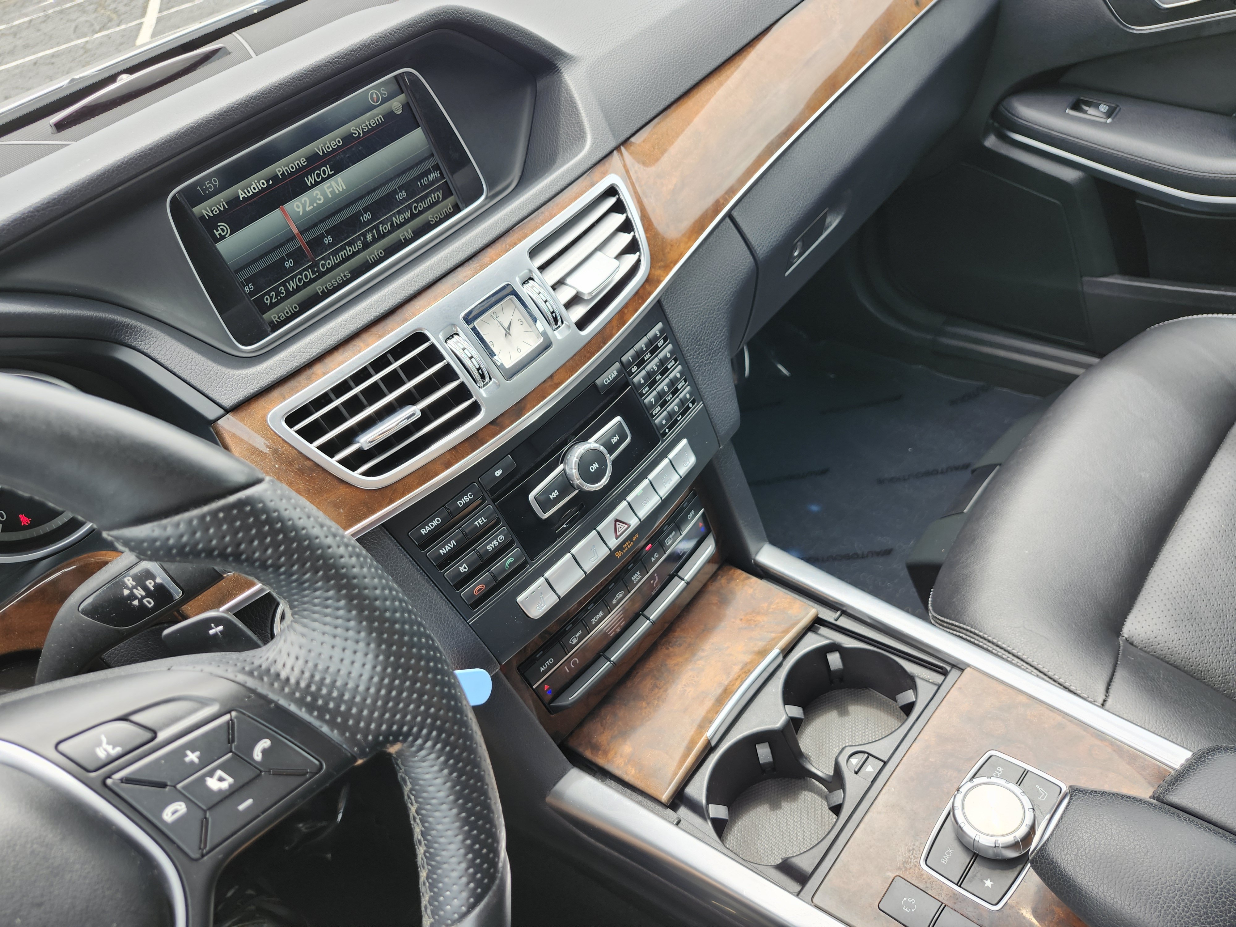 Used 2014 Mercedes-Benz E 350 4MATIC Wagon image 29