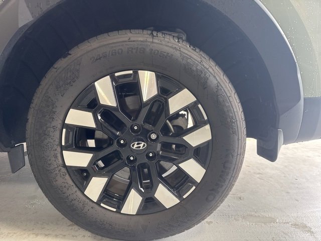 Used 2025 Hyundai Santa Cruz SEL image 9