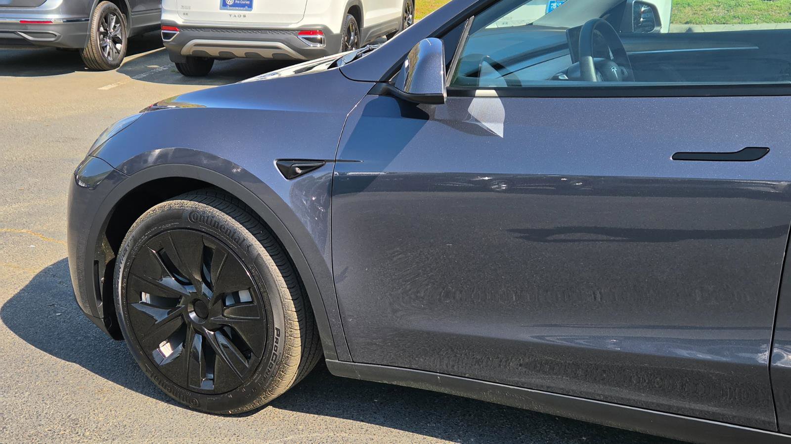 Used 2023 Tesla Model Y Long Range image 11