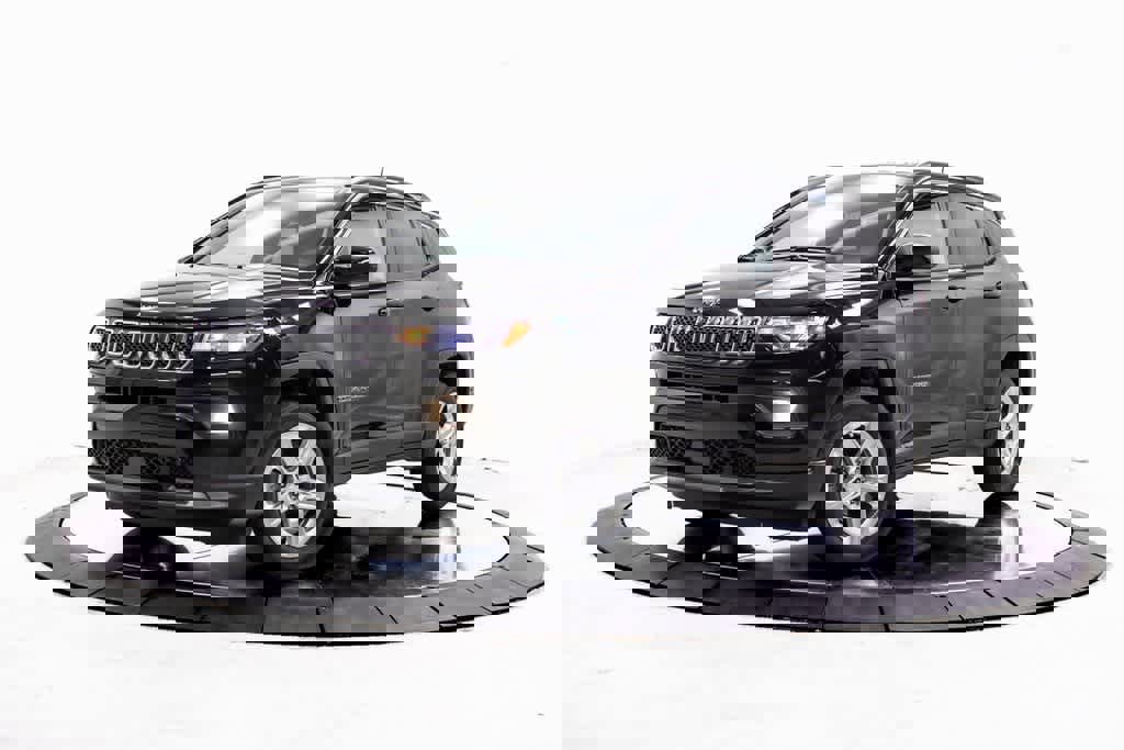 Used 2023 Jeep Compass Latitude