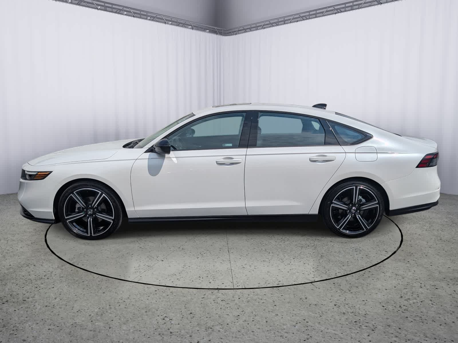 Certified 2026 Honda Accord SE image 6