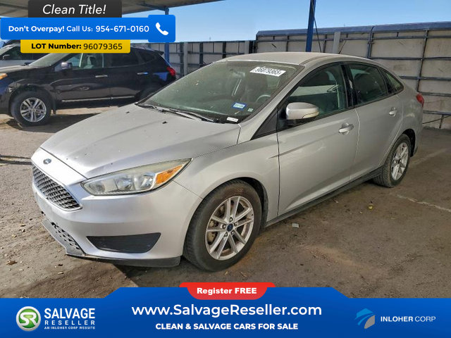 Used 2015 Ford Focus SE image 1