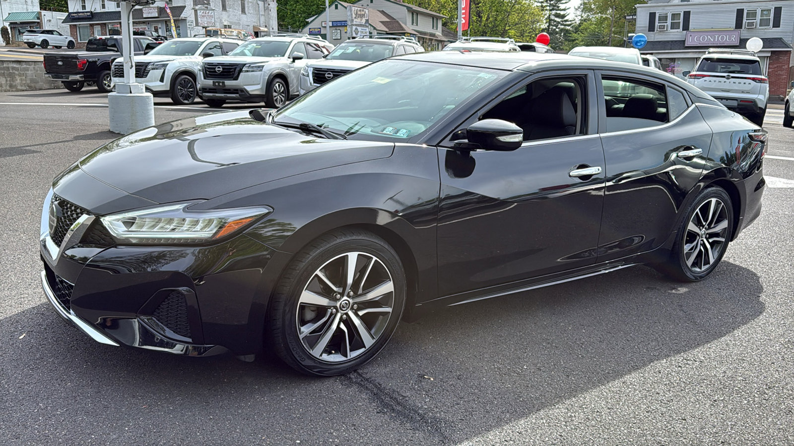 Used 2019 Nissan Maxima 3.5 SV w/ Floor Mat Group FWD image 3
