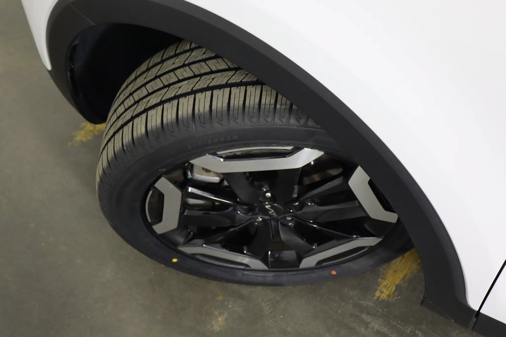 Used 2025 Kia Telluride S FWD image 44