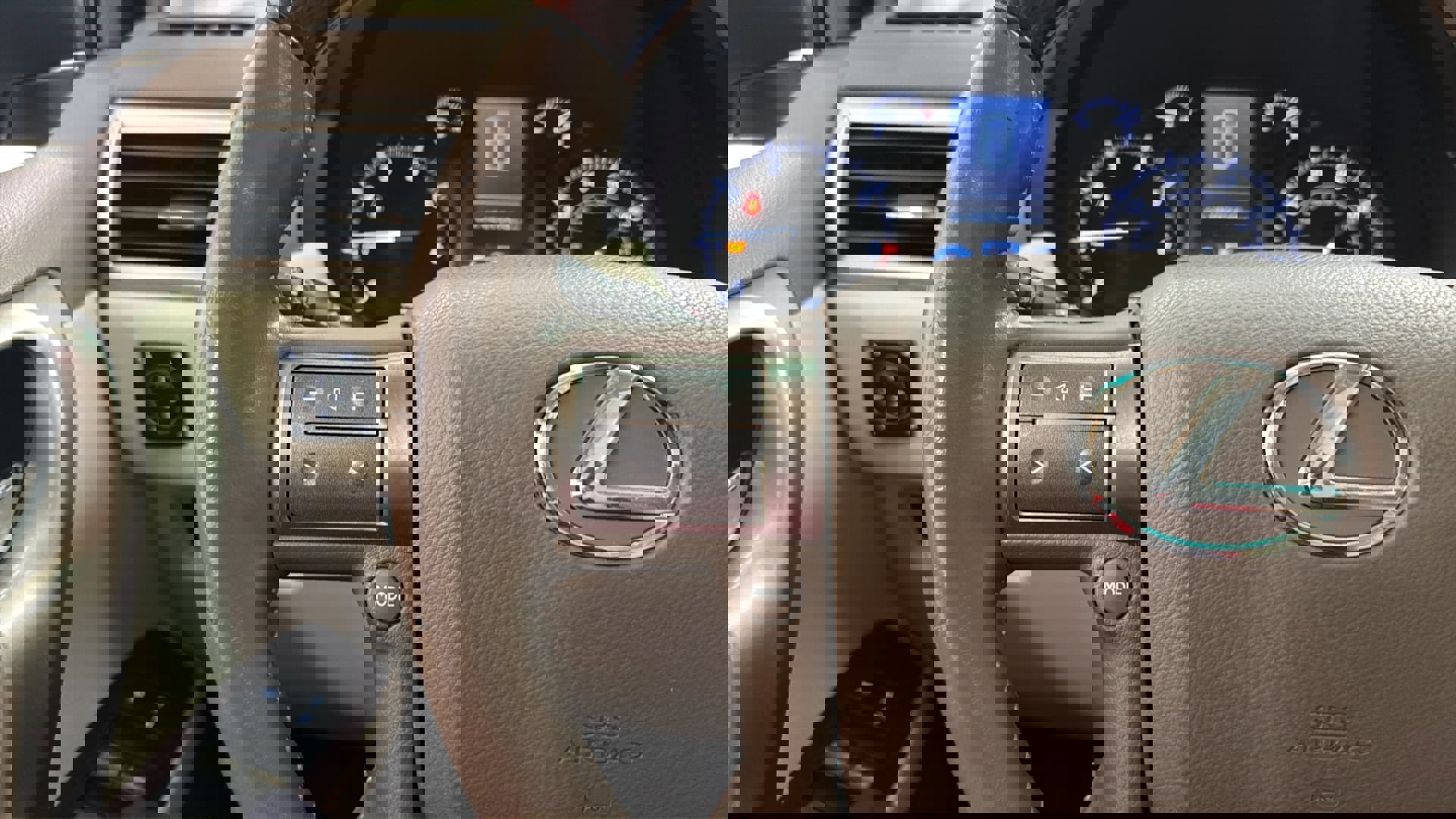 Used 2011 Lexus GX 460 w/ Comfort Plus Pkg image 26